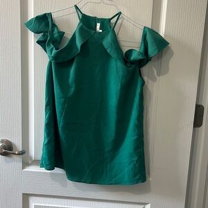 Green Cooper & Ella shoulder peep ruffle top. Small.